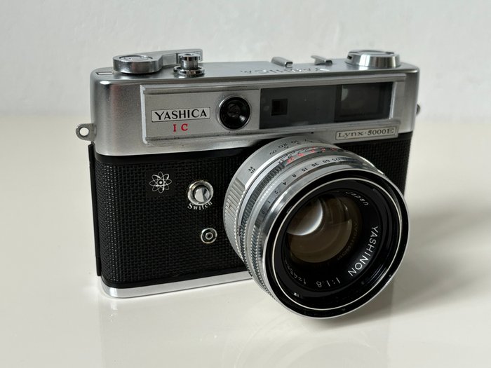 Yashica 1C Lynx 5000E - Yashinon 1:1.8 f=45mm lens - Inclusief Handleiding Analogt kamera