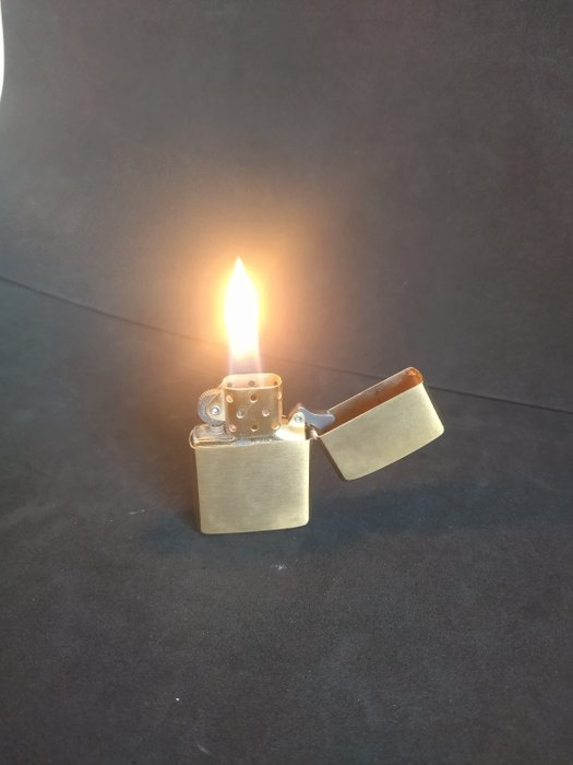 Zippo - Lommelighter - Bronze