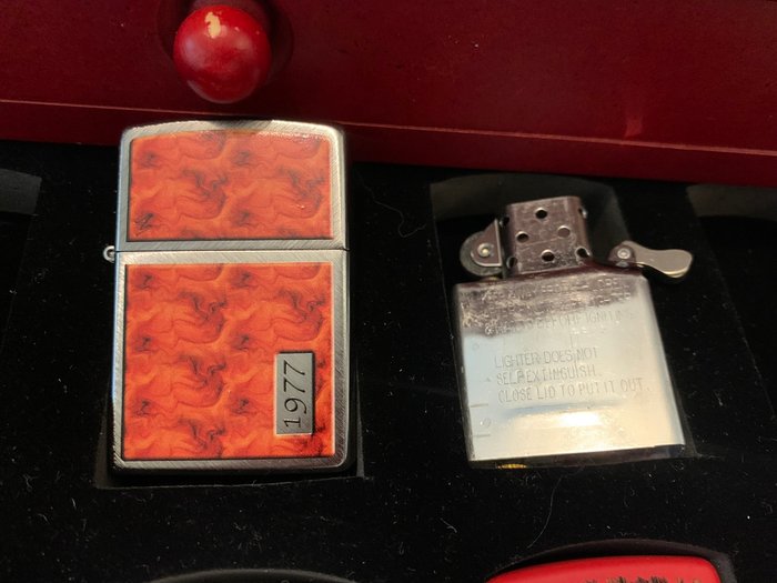 Zippo - Lighter - metal