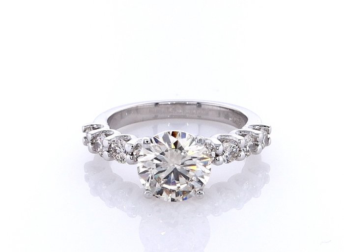 Ring - 14 karat Hvidguld -  2.07ct. tw. Diamant (Naturfarvet) - Diamant