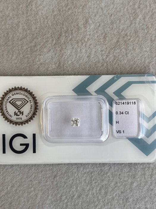 1 pcs Diamant  (Natur)  - 0.34 ct - Radiant - H - VS1 - International Gemological Institute (IGI)