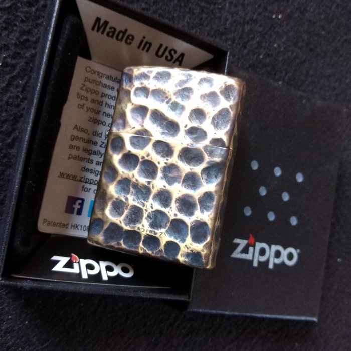 Zippo - Asteroid Crater Alien - antique brass armor case - new - Lommelighter - Stål (rustfrit)