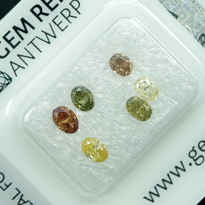 6 pcs Diamant  (Natur)  - 113 ct - SI1 VS1 - Gem Report Antwerp (GRA)