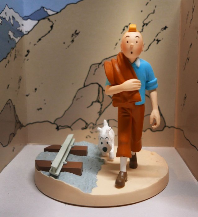 Tintin - 2011 ''Le Temple du Soleil''- Scène cube :  Figurines Tintin et Milou sur la Voie Ferrée