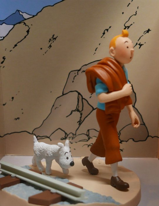 Tintin - 2011 ''Le Temple du Soleil''- Scène cube :  Figurines Tintin et Milou sur la Voie Ferrée