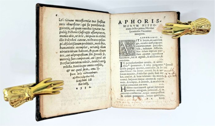 Hippocrates  Francois Rabelais (ed.) - Hippocrate. Aphorismorum sectiones septem [Bound with:] Αφορισμων τμηματα - 1543/1545