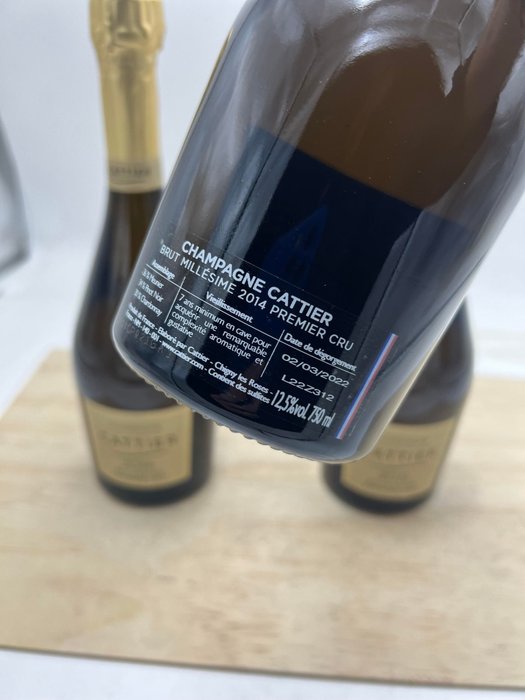 2014 Cattier, Millésime - Champagne Brut - 3 Flasker (0,75 L)