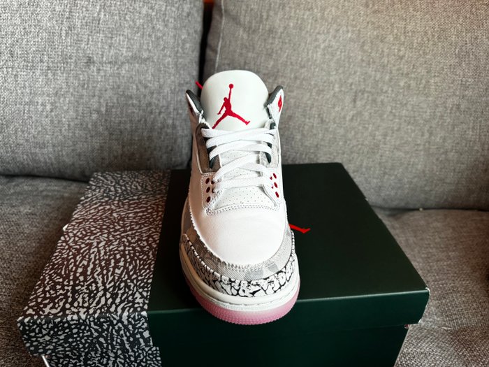 Nike - Air Jordan 3 - Sneakers - Størelse: EU 42 - Nyt med labels