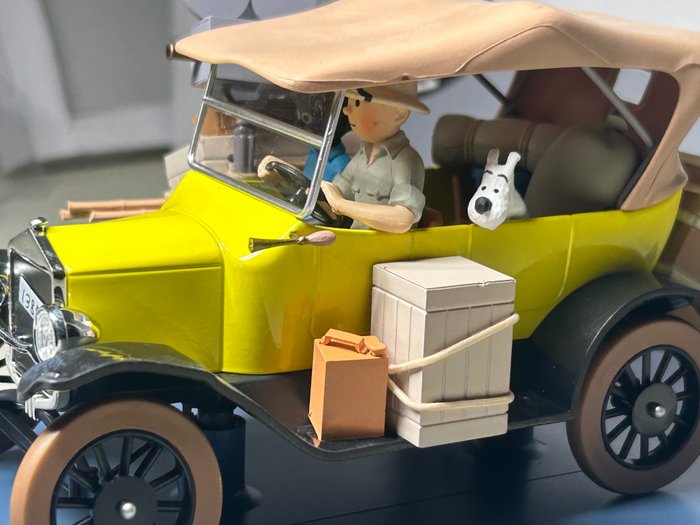 Tintin - Hergé Moulinsart - El Ford T - 1:24 - Tintín en el Congo nuevo en su embalaje y folleto