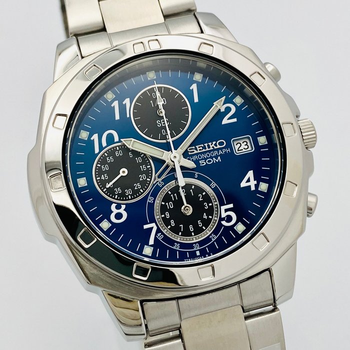 Seiko - Seiko Chronograph Blue Dial 50M - Ingen mindstepris - Mænd - 2011-nu