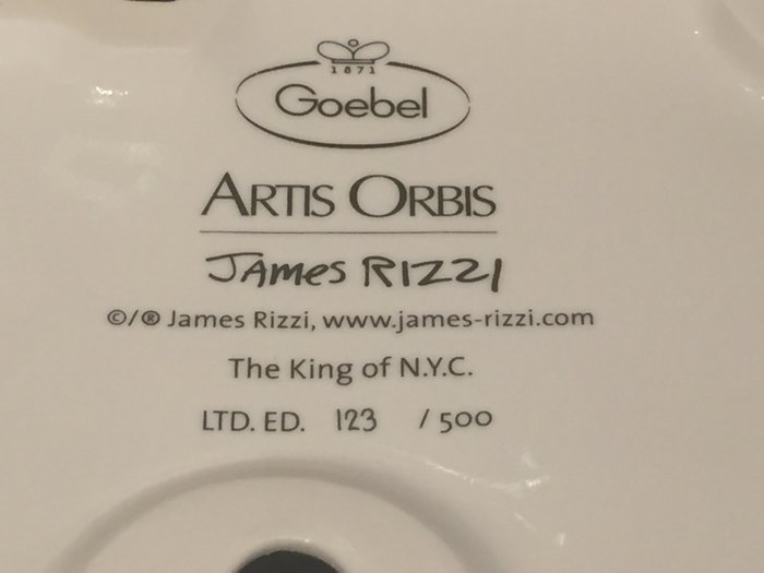 James Rizzi (1950-2011) - King of N.Y.C.