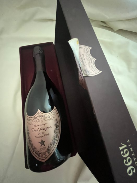 1996 Dom Pérignon, Vintage Rosé - Reims Brut - 1 Flaske (0,75L)