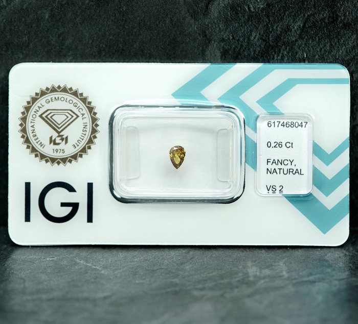 1 pcs Diamant  (Naturfarvet)  - 0.26 ct - Fancy intense Brunlig Gul - VS2 - International Gemological Institute (IGI)