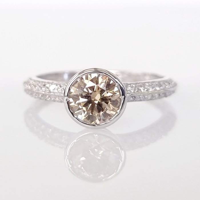 Forlovelsesring - 14 karat Hvidguld -  0.86ct. tw. Diamant (Naturfarvet)