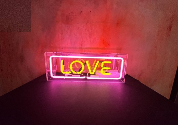 Neon Sign - LOVE - Lampe - Glas