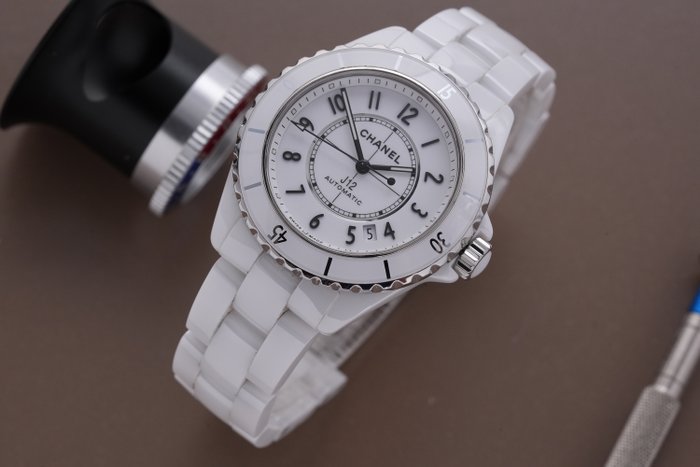 Chanel - J12 Calibre 12.1 - H5700 - Unisex - 2011-nu