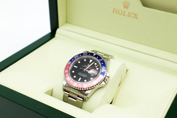 Rolex - GMT-Master - 16700 - Unisex - 1990-1999