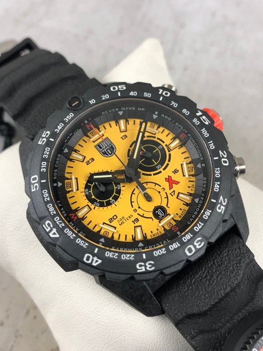 Luminox - Bear Grylls Master Chronograph - XB.3745 - Mænd - 2011-nu