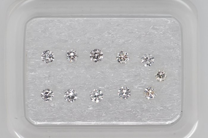 Ingen mindstepris - 11 pcs Diamant  (Natur)  - 0.31 ct - D (farveløs), H - I3, SI1 - Gem Report Antwerp (GRA)