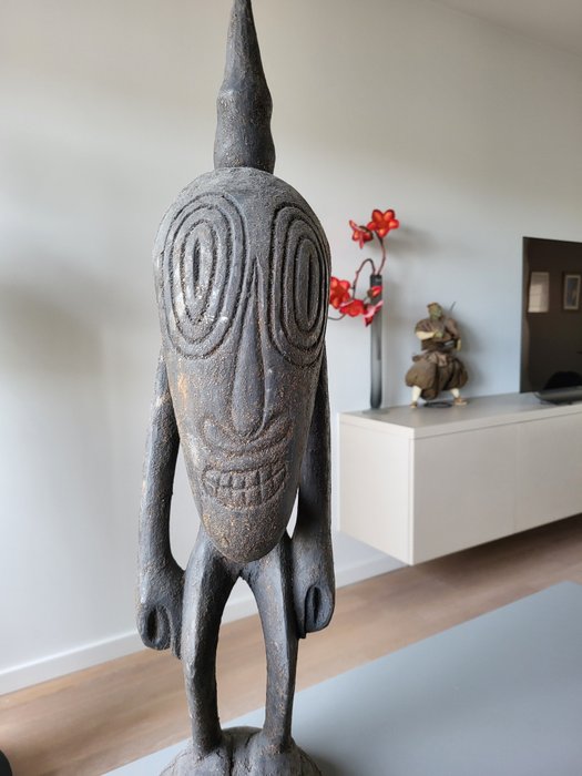 Skulptur 67 cm Sepik - Papua Ny Guinea  (Ingen mindstepris)