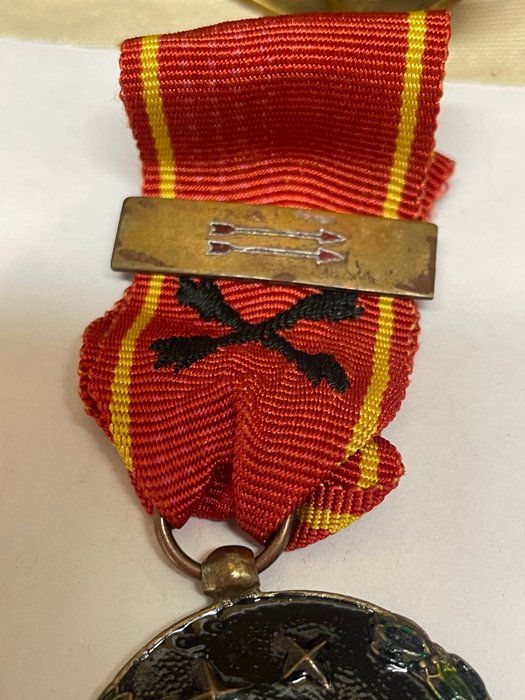 Spanien - Militærmedalje - Carlist Old Guard Medal First Line