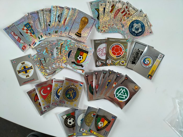 Panini - World Cup's 1994 to 2018 + Euro 1996 to 2022(women) - Different foil badges - 63 Loose stickers