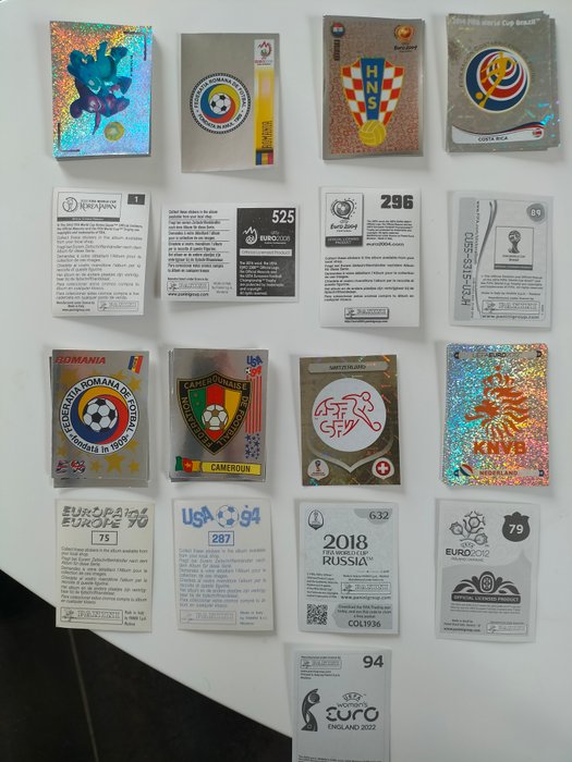 Panini - World Cup's 1994 to 2018 + Euro 1996 to 2022(women) - Different foil badges - 63 Loose stickers