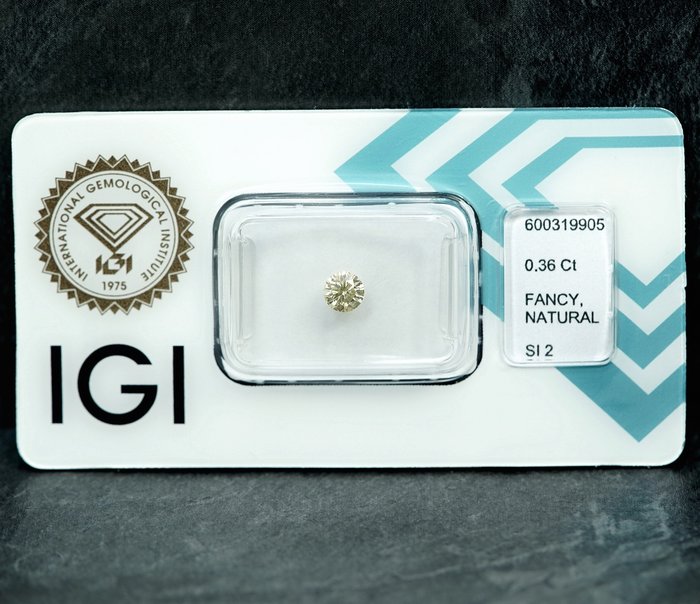 1 pcs Diamant  (Naturfarvet)  - 0.36 ct - Fancy light Grålig Gul - SI2 - International Gemological Institute (IGI)