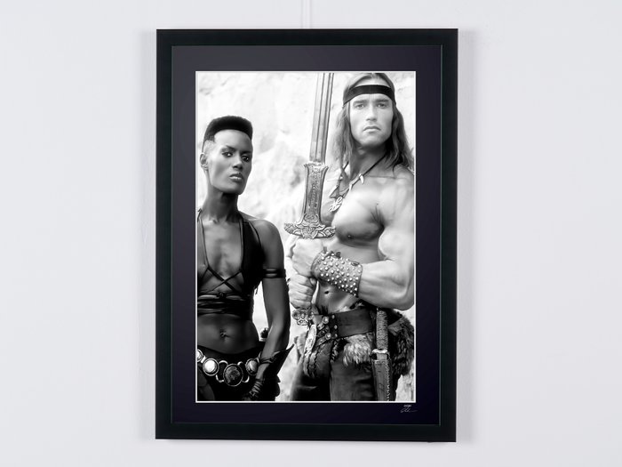 Conan the Destroyer (1984) - Arnold Schwarzenegger  Grace Jones - Fine Art Photography - Luxury Wooden Framed 70X50 cm - Limited Edition Nr 02 of 30 - Serial ID 17074 - Original Certificate (COA), Hologram Logo Editor and QR Code - 100% New items.