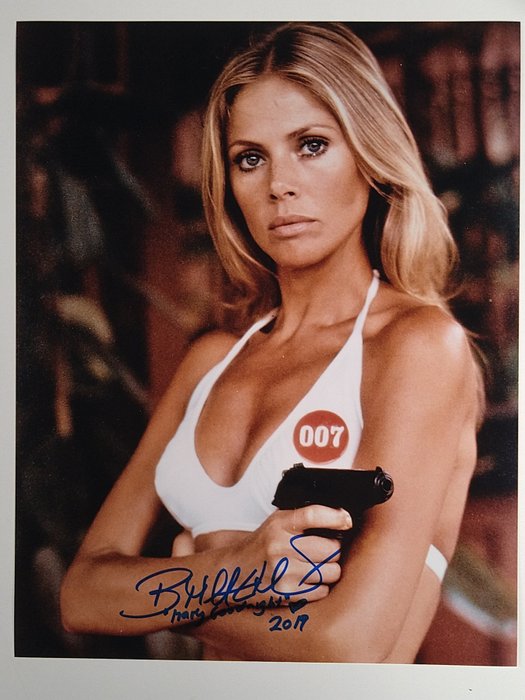 James Bond 007: The Man with the Golden Gun - Britt Ekland "Mary Goodnight" - Autograph, Photo with COA