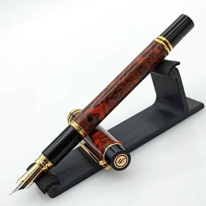 Waterman - Le Man - 200 -  Rhapsody - ebonita - 18K GOLD NIB - Fyldepen