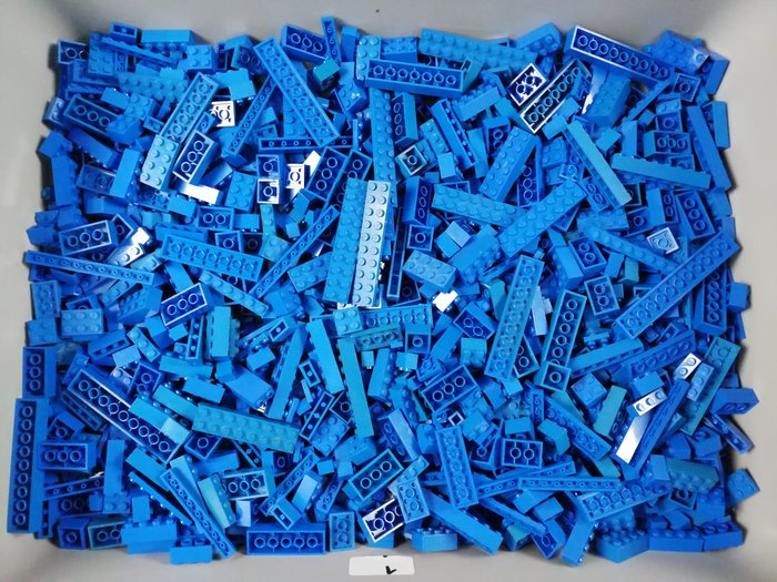 Lego - geen serie - Partij van 1000 blauwe bouwstenen - 1980-1990