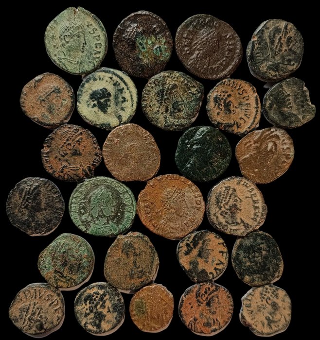 Romarriket. Æ4 Lot of 26 x Æ4 Folles (4/5th century AD)  (Ingen mindstepris)