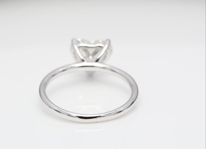 Ingen mindstepris - Ring - 18 kraat Hvidguld -  2.51ct. tw. Diamant (Laboratoriedyrket) - Hjerte F-VVS2