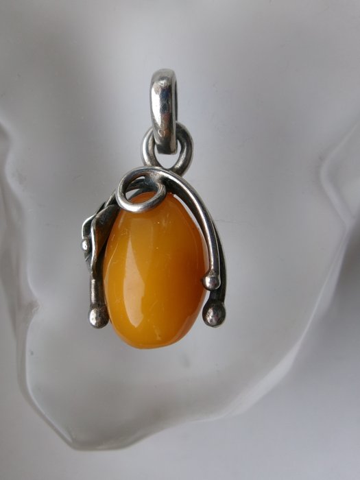 Ingen mindstepris - Vedhæng Sølv, Butterscotch Amber - Rav - Art Nouveau stil