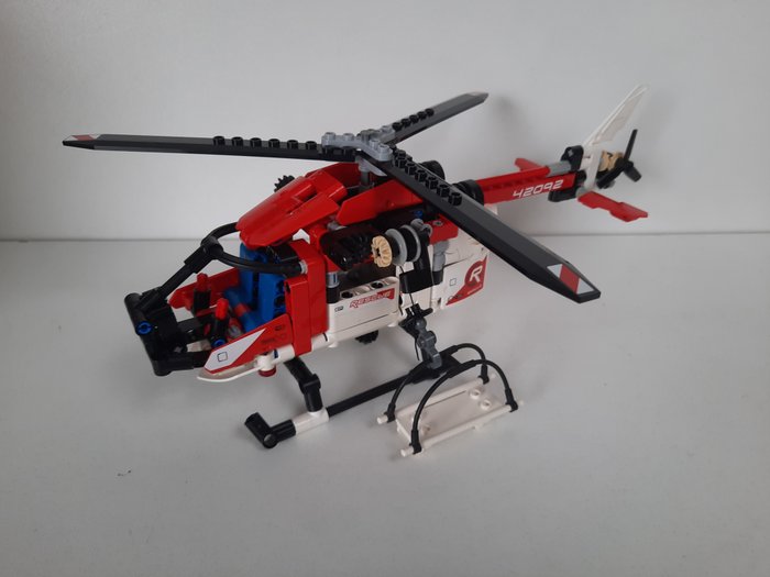 Lego - Technic - 42092 - Reddingshelikopter