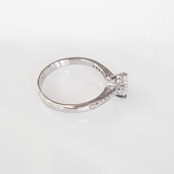 Forlovelsesring - 14 karat Hvidguld -  0.66ct. tw. Diamant (Natur)