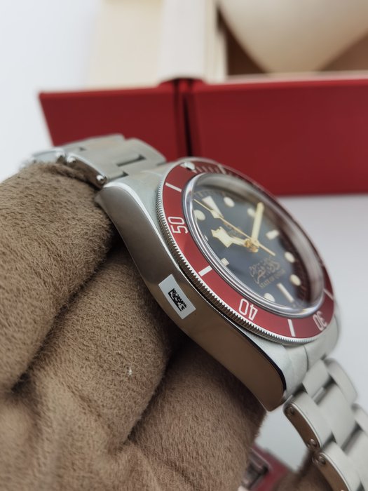 Tudor - Heritage Black Bay Burgundy - State of Qatar - Ref. 79230R - Mænd - 2011-nu