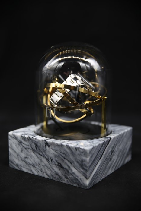 The Voyager I - Limited Edition xxx/287 - Marble Watch Winder - Gold/Grey -  Tourbillon/Gyro/Orbit