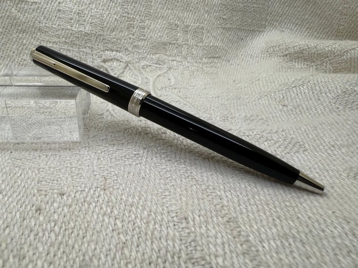 Montblanc - Generation PIX Collection Black Resin  Platinum - Kuglepen