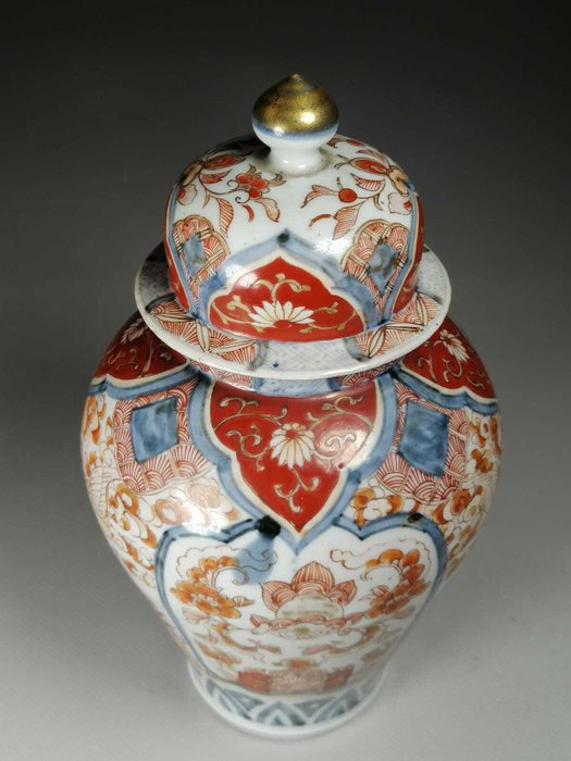 Vase - Porcelæn - Japan - Edo-perioden (1600-1868)  (Ingen mindstepris)