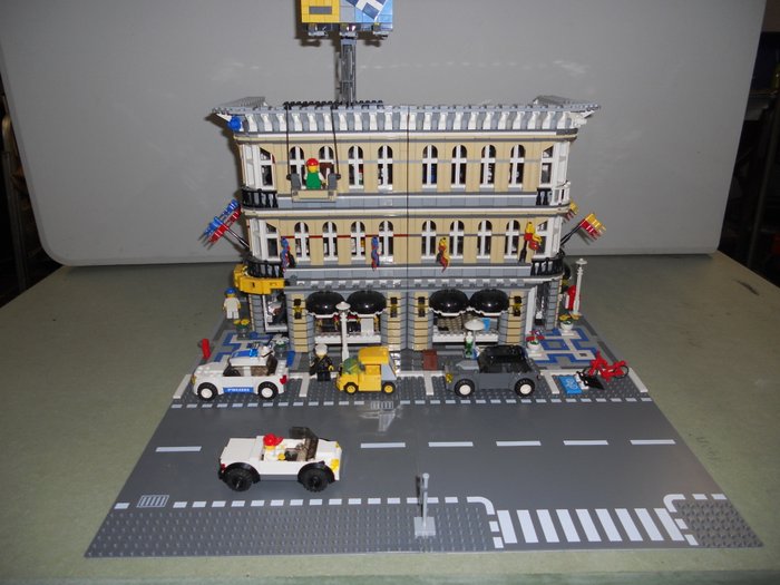 Lego - MOC - City Modular Building Lego Shop MOC ideas - 2010-2020