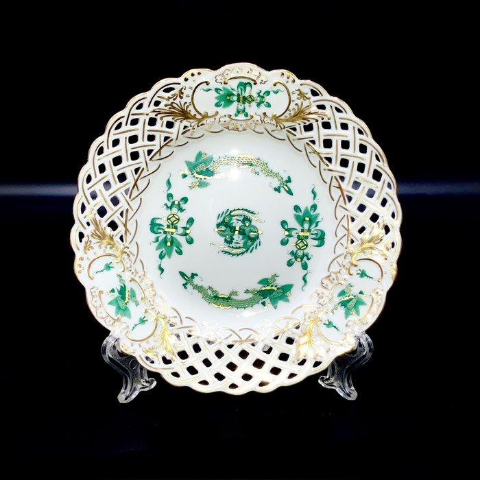 Meissen - Artwork Breakthrough Plate - First Choice - "Green Court Dragon" - Tallerken - Håndmalet porcelæn