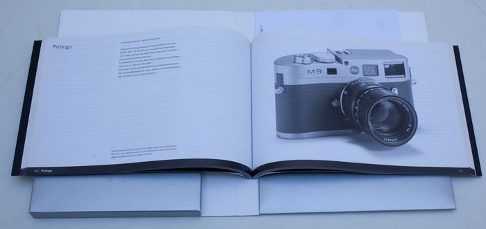 leica camera AG - Manual M 9 - 2000