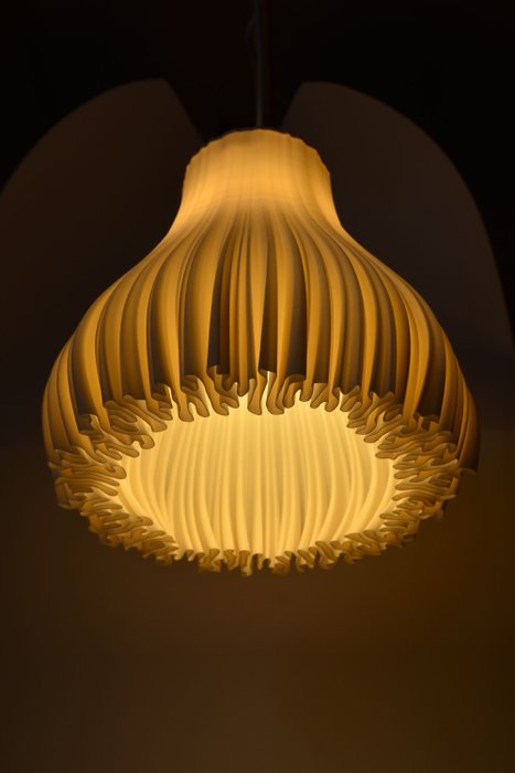 Michael Jasinski - Hængende lampe - H2L - Biopolymer