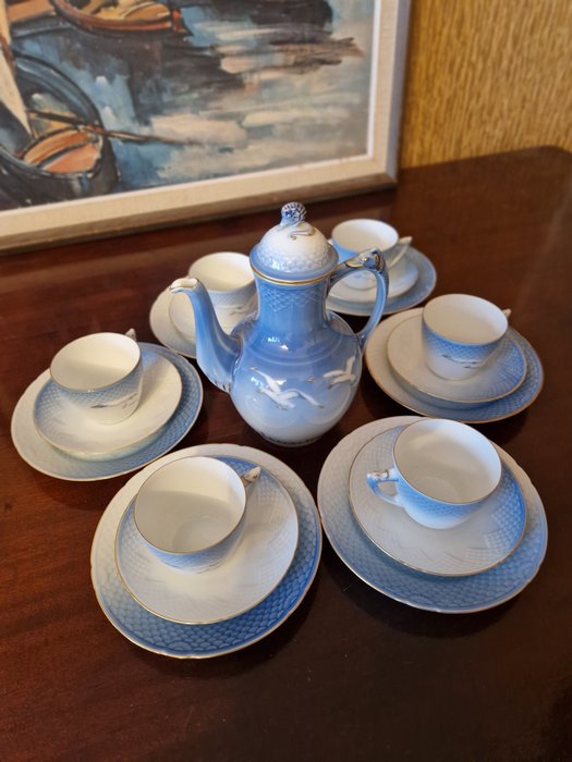 Bing  Grøndahl - Kaffesæt til 6 (19) - "Blue Seagull" - Porcelæn