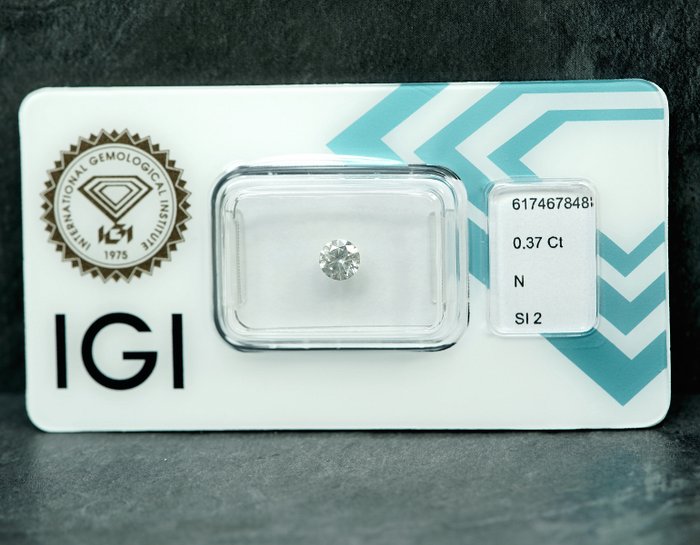 1 pcs Diamant  (Naturfarvet)  - 0.37 ct - Light Grålig Gul - SI2 - International Gemological Institute (IGI)