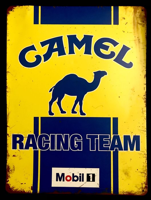 CAMEL - Reklameplakat - CAMEL - Mobil racing team , Frankrig. Rektangulært design.  Reklame - dekorativt skilt. Lavet i - Tin