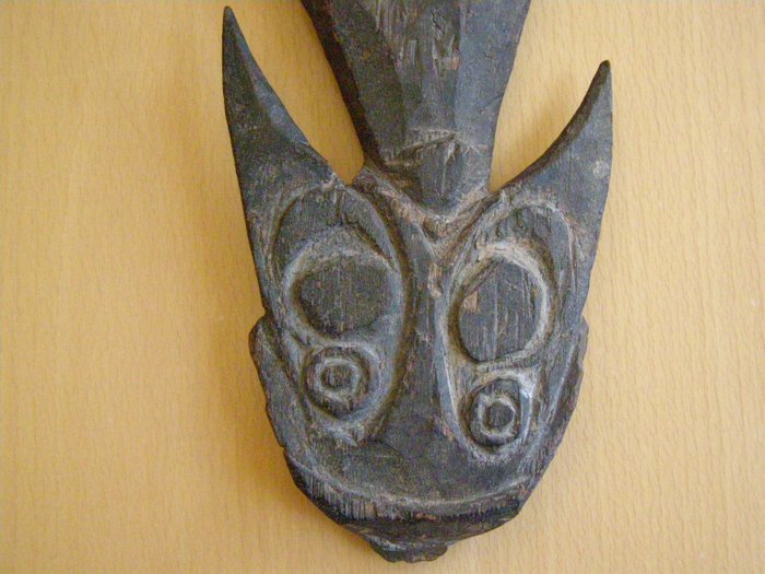 Ophængskrog med herkomst - Sepik - Papua Ny Guinea