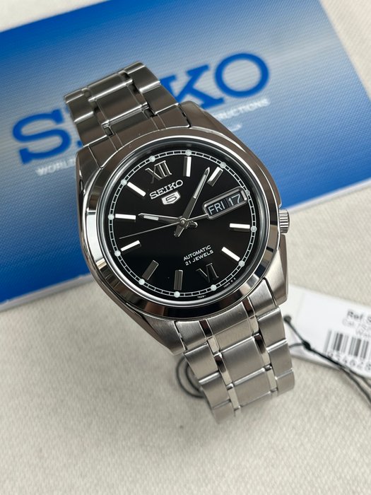 Seiko - 5 - Automatic Day Date - Ingen mindstepris - SNKL55K1 - Mænd - 2011-nu